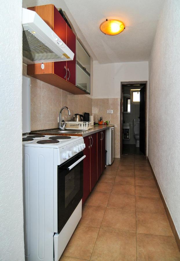 Apartmani Franovic 티바트 외부 사진